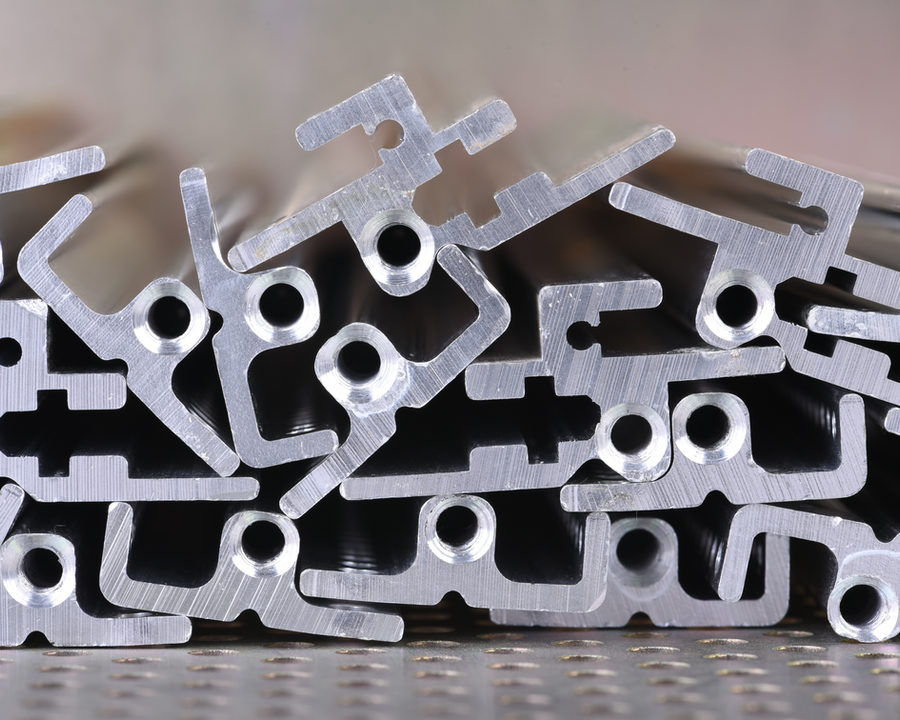 Perfiles de aluminio y metales no ferrosos